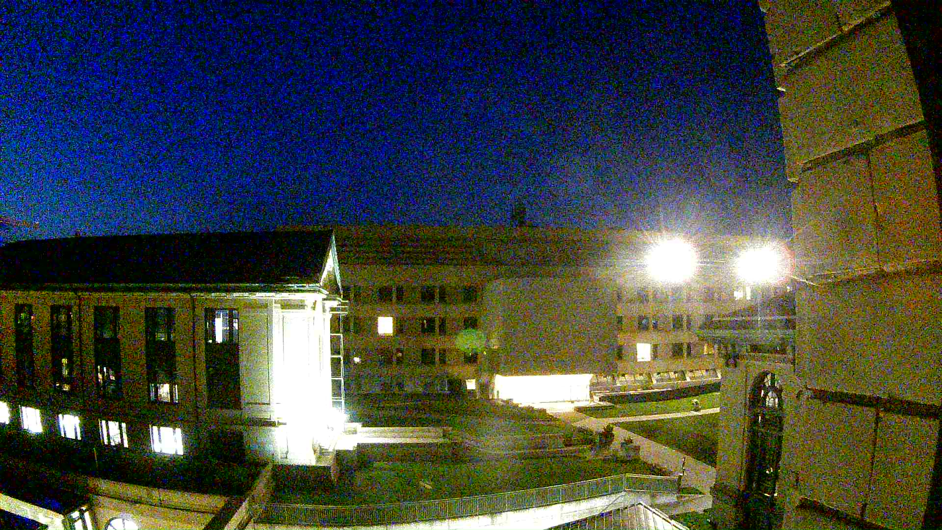 courtyard 2026-07-10_0144Z