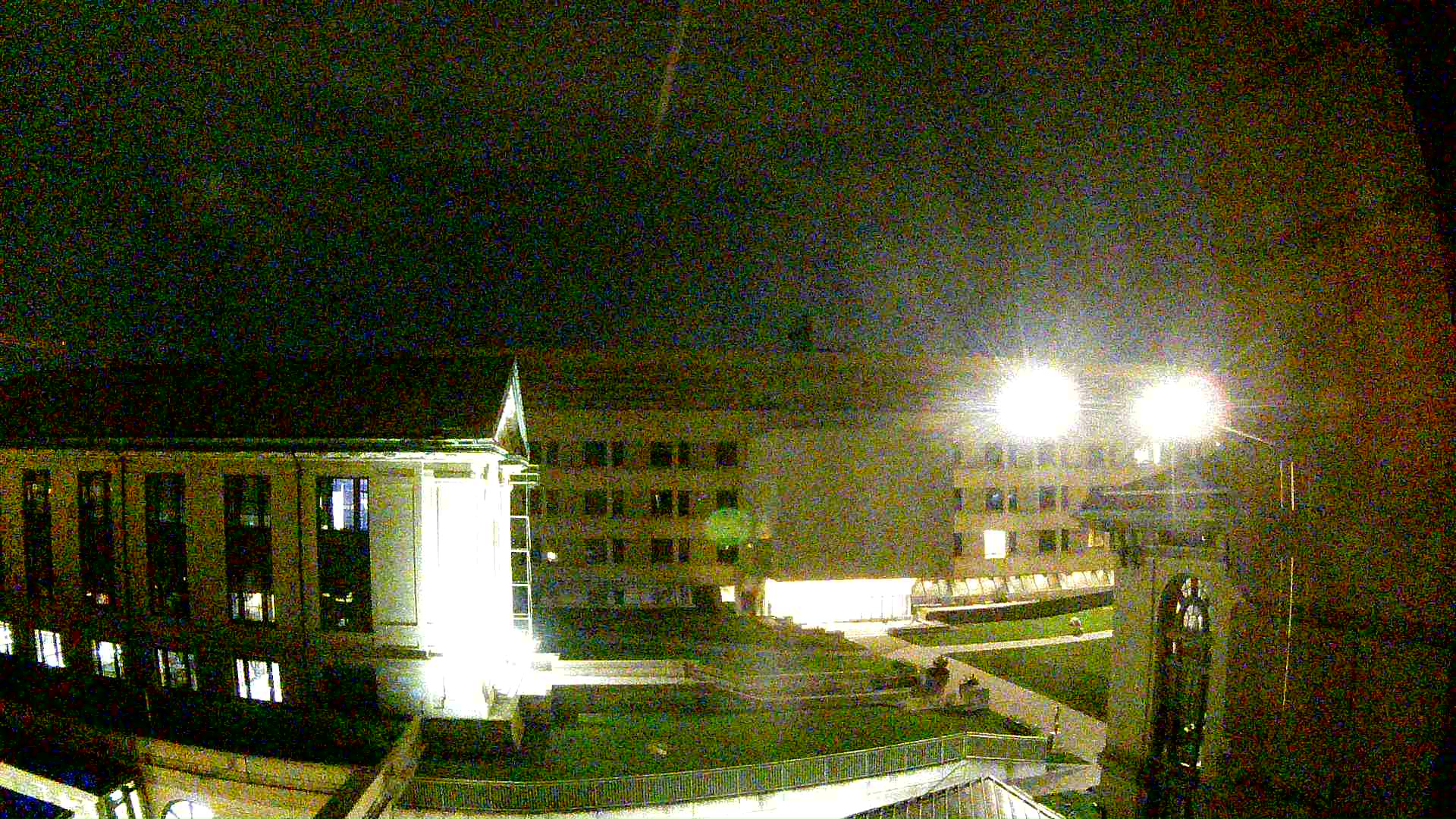 courtyard 2026-07-10_0419Z