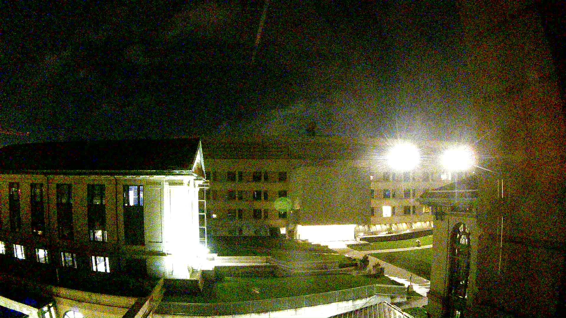 courtyard 2026-07-10_0740Z
