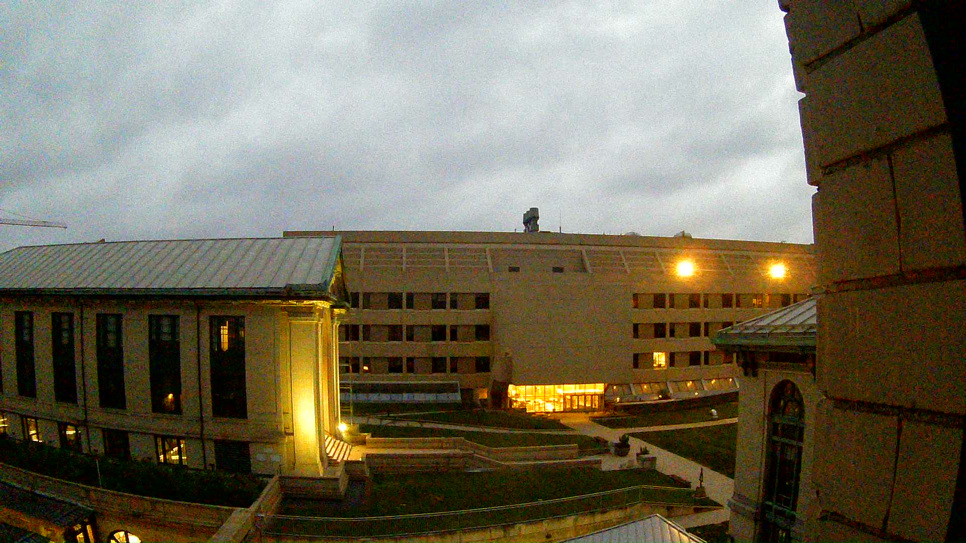 courtyard 2026-07-10_0945Z